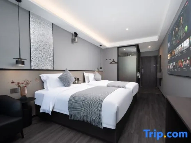 Luxury Twin room