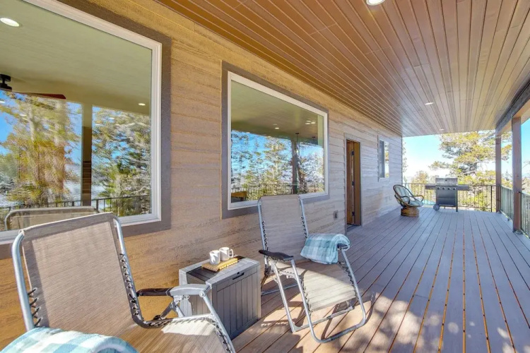 5 Mins to Brian Head Resort: Family Gem w/ Views