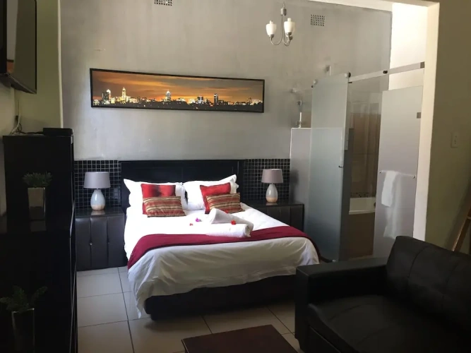 2 Bedrooms Family Cottage
