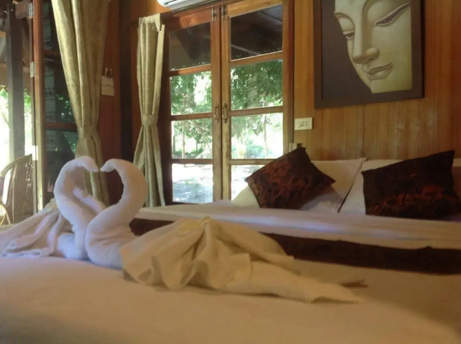 Lipe Sunset Forest Resort