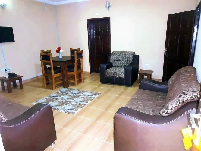 3 Bedrooms Comfort Sextuple Apartment