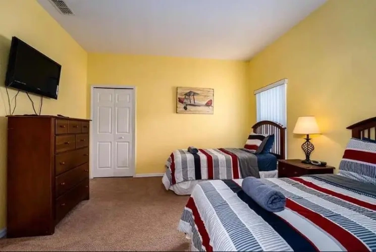 4 Bedrooms Standard room