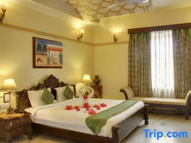 Luxury room