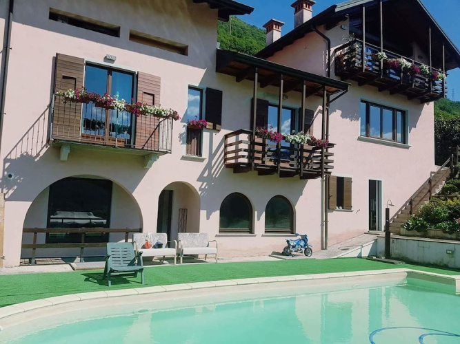 Luci dal Lago