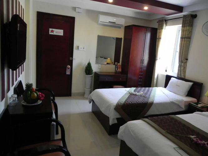 DMZ Hotel