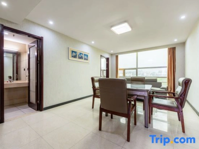 Deluxe Suite with panoramic view