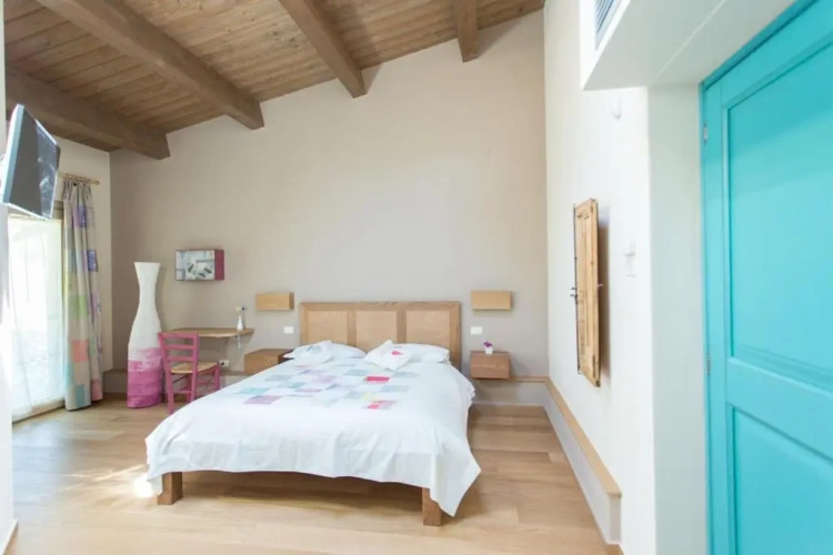 Classic Quadruple room