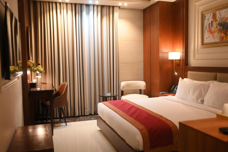 Double Suite