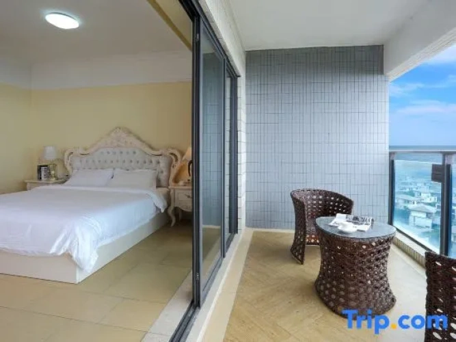 Deluxe Double Suite with balcony and with view