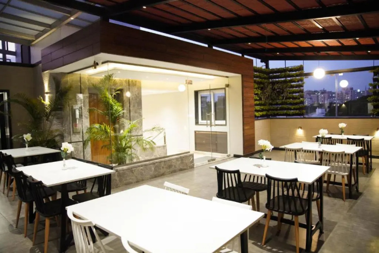 Sun Shine Hotel