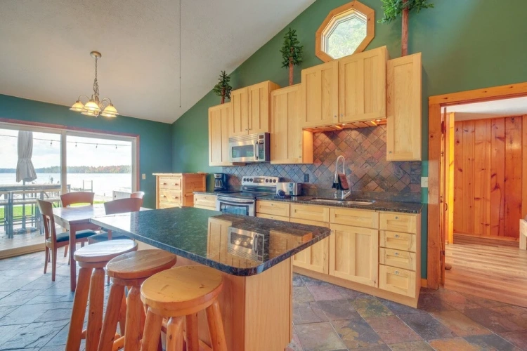 2 Bedrooms Cottage