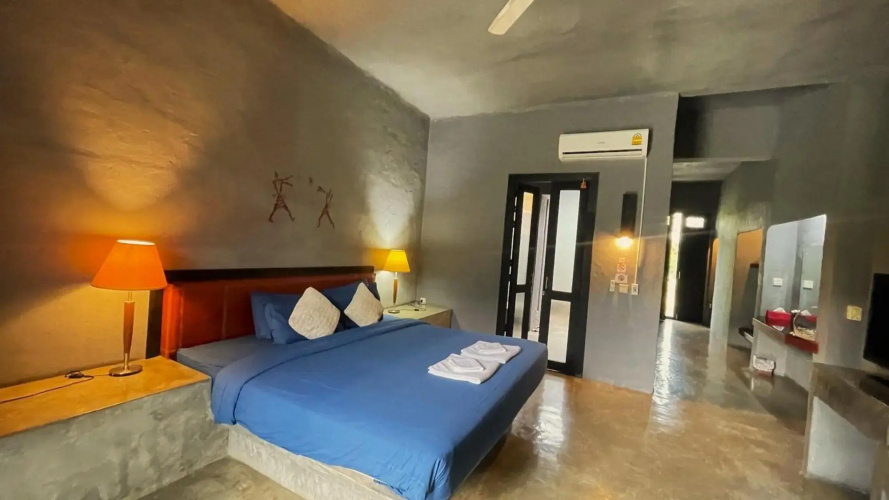Avartarn Miracles Hotel