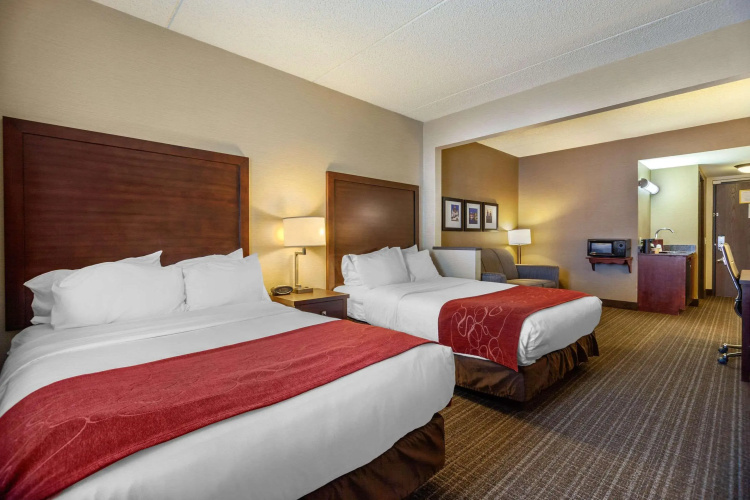 Comfort Suites Green Bay West