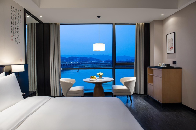Deluxe Double room with river view