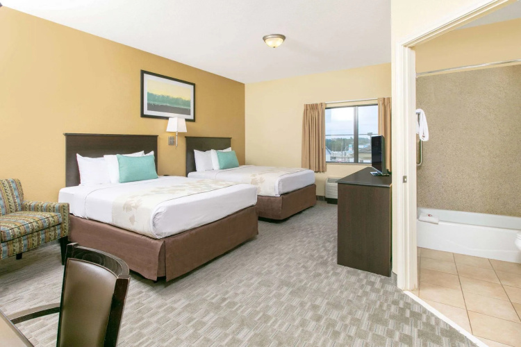 Spark by Hilton Longview