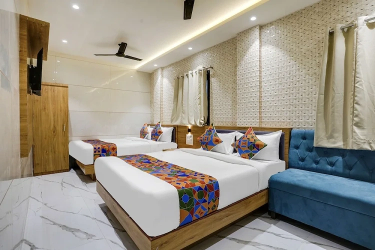 Standard Family room