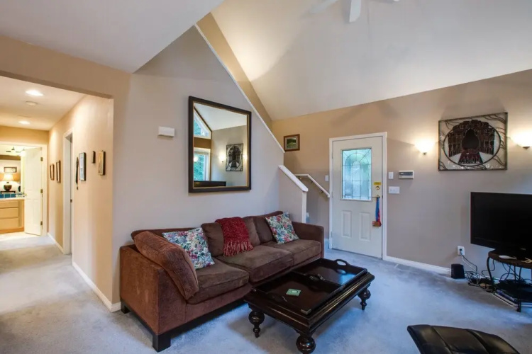 Mt. Baker Lodging Cabin 58 (Sleeps 6)