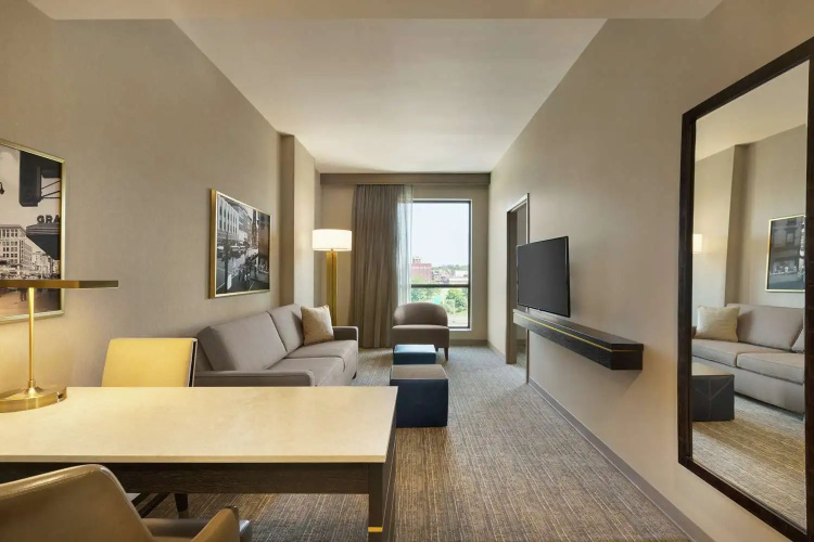 Embassy Suites Hotel Syracuse