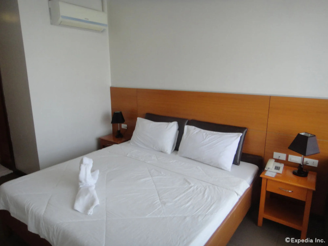 Fuente Oro Business Suites Cebu powered by Cocotel