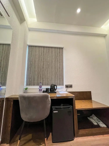 Wishotel Premier Parth Residency