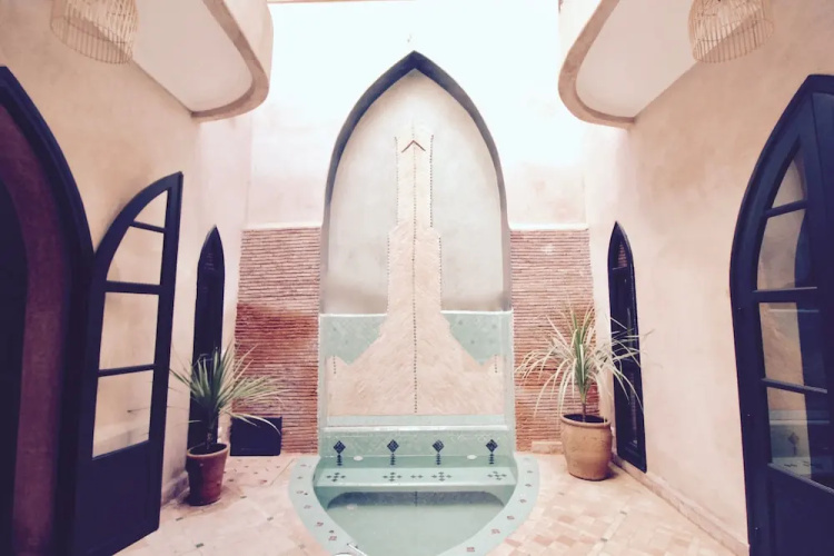 Riad Agnes & Zohra