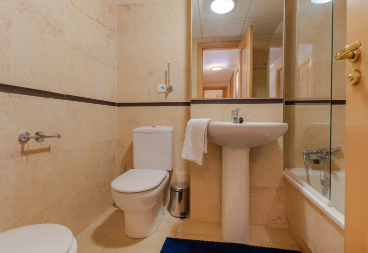 29736 - Beachside Apartment