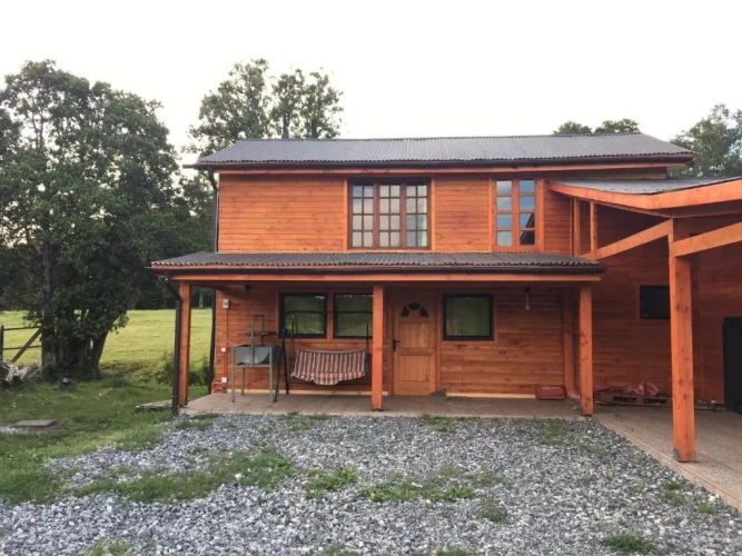 2 Bedrooms Cottage