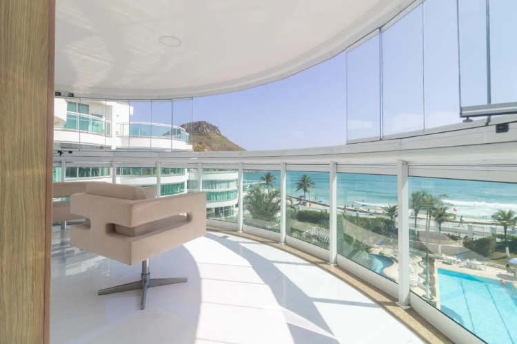 Flat Ocean View III