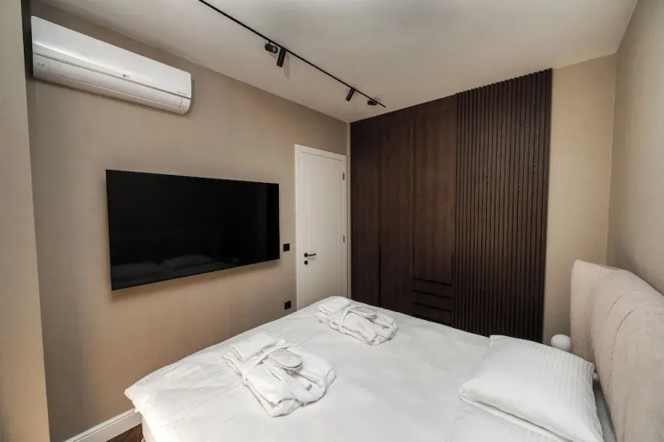 Ideal Apartments