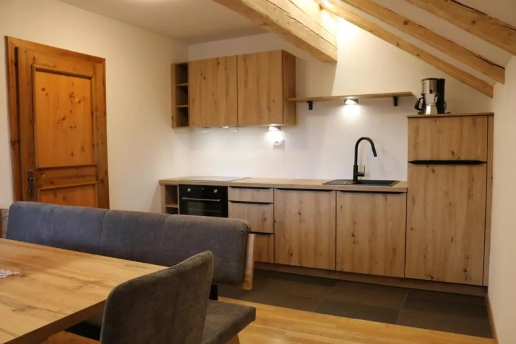 Apartment with mountain view