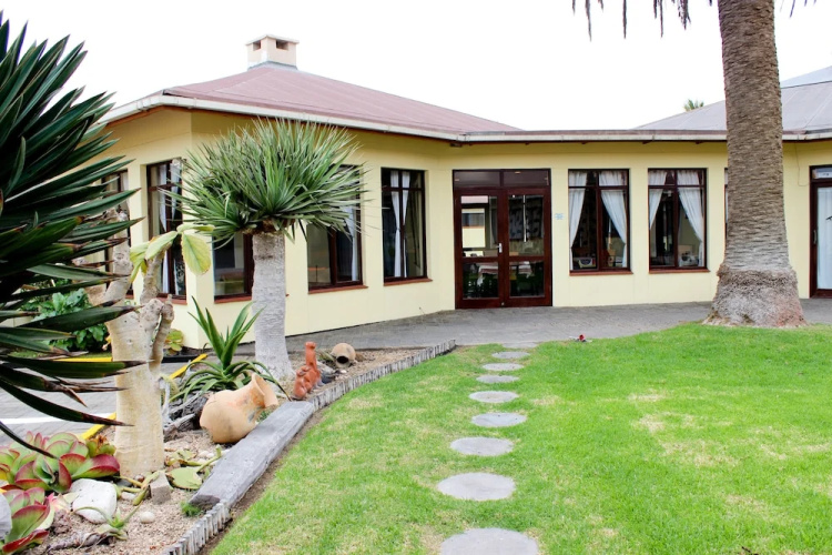 The Countyard Hotel
