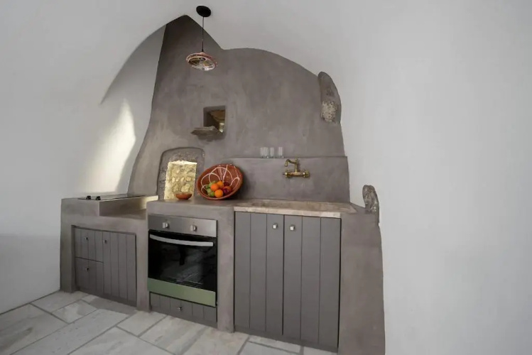 Casasantantonio 18th Century Luxury Mansion