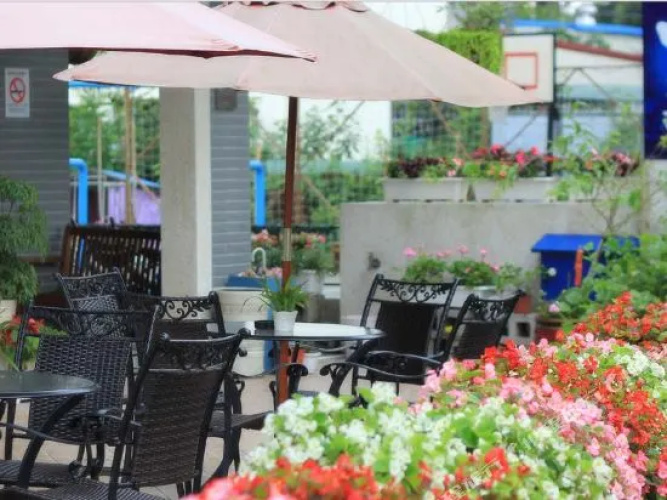Mountain Villa Hotel(南投山嵐花園旅店)