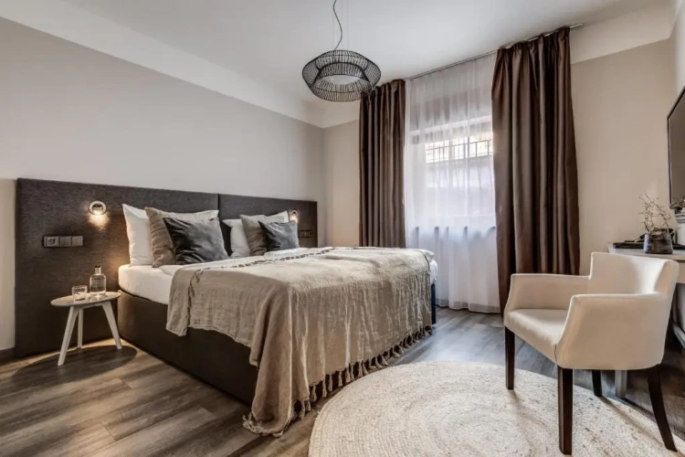 Economy Double room with view