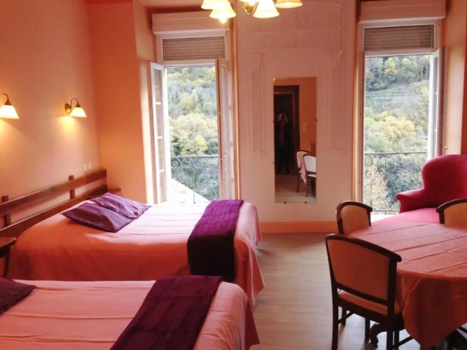 Standard Quadruple room
