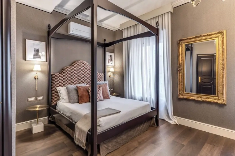 Superior Quadruple room