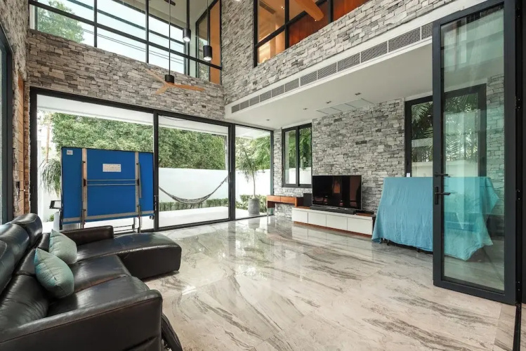Luxury9BRVillaGolfViewTennisCourt V158