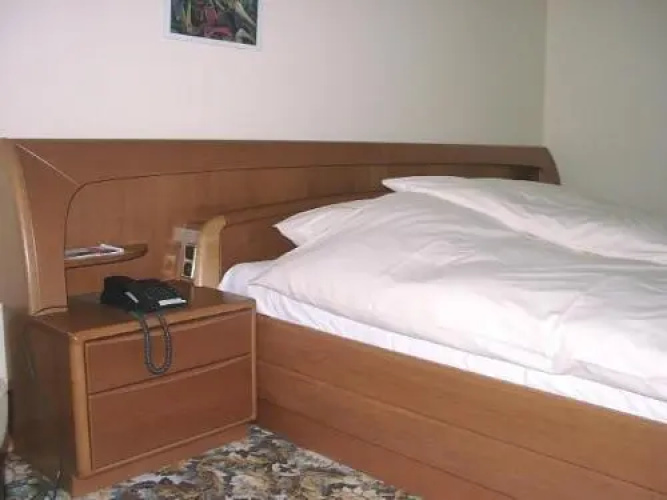 Hotel Kölner Hof Garni - Eifel