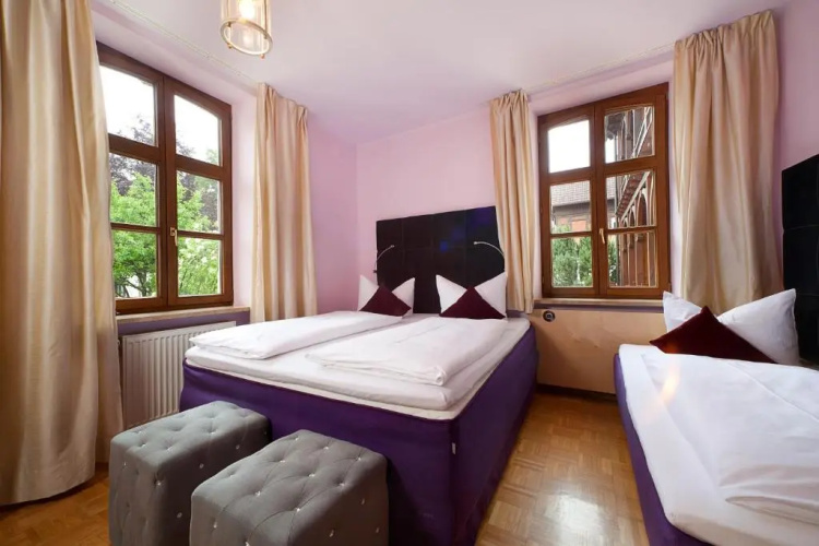 Villa Fantasia Budget Boutique Hotel