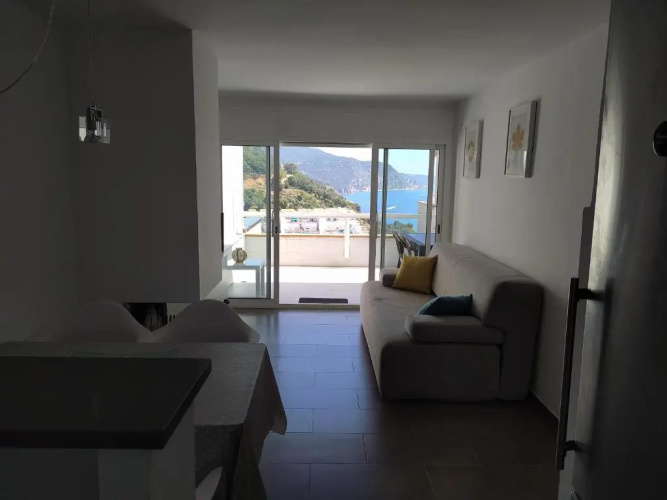 Cala Salions, Chalana III