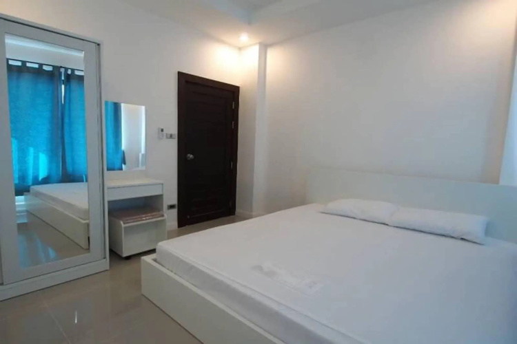 Airrin Pool Villa