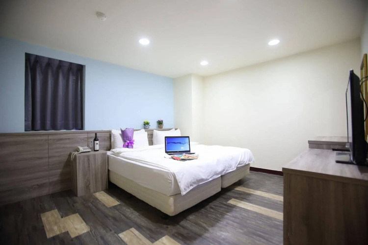 Funhouse Hsinchu
