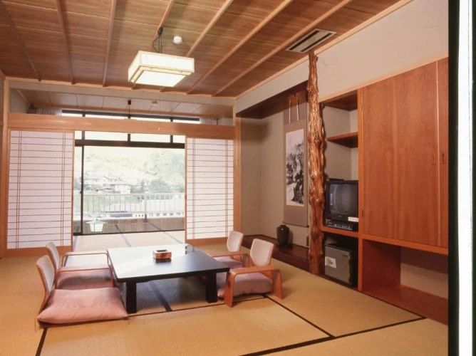 Superior Family room