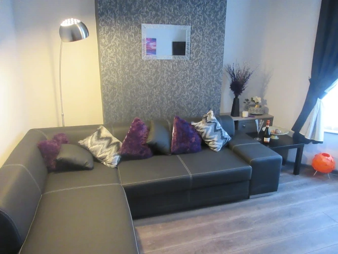 4 Bedrooms Cottage