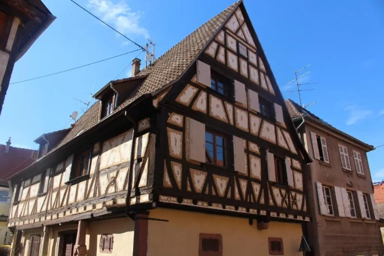 3 Bedrooms Cottage