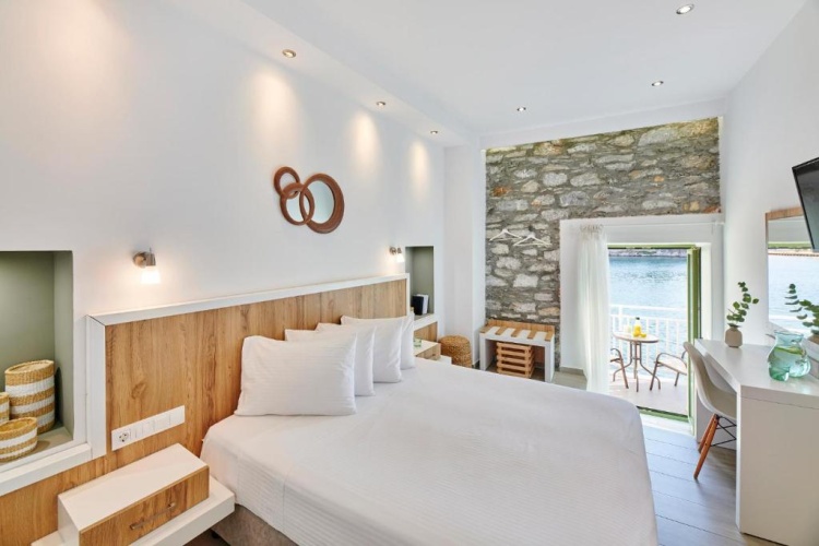 Standard Double room with sea view