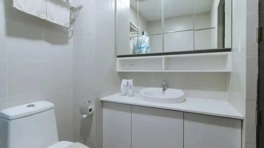 Leoncia's Apartelle