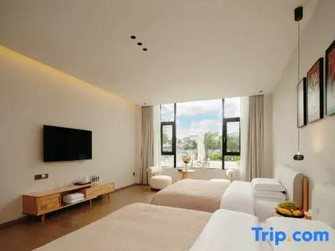 Standard Family room