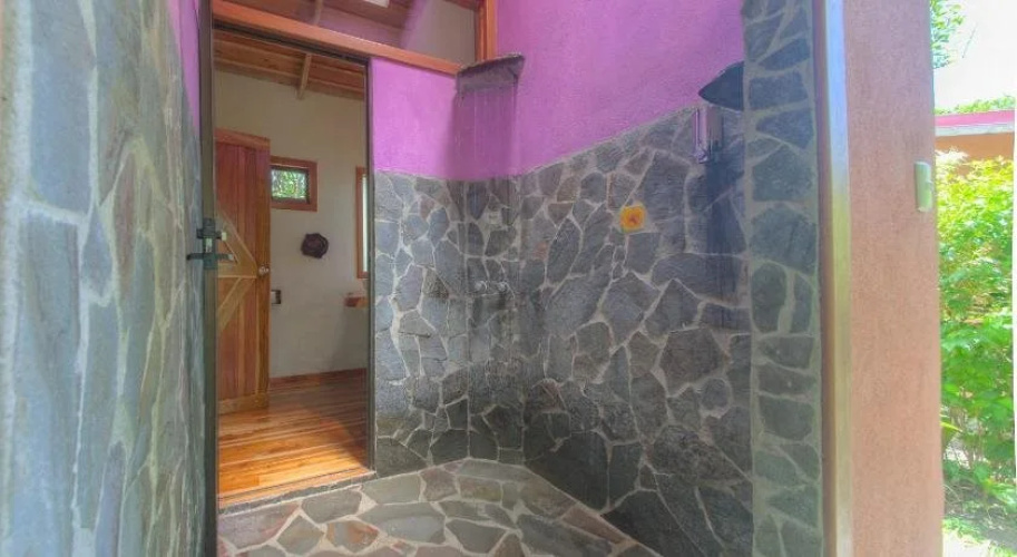 Mystica Lodge and Retreat