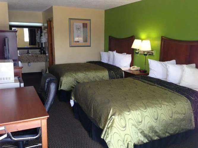 Rodeway Inn